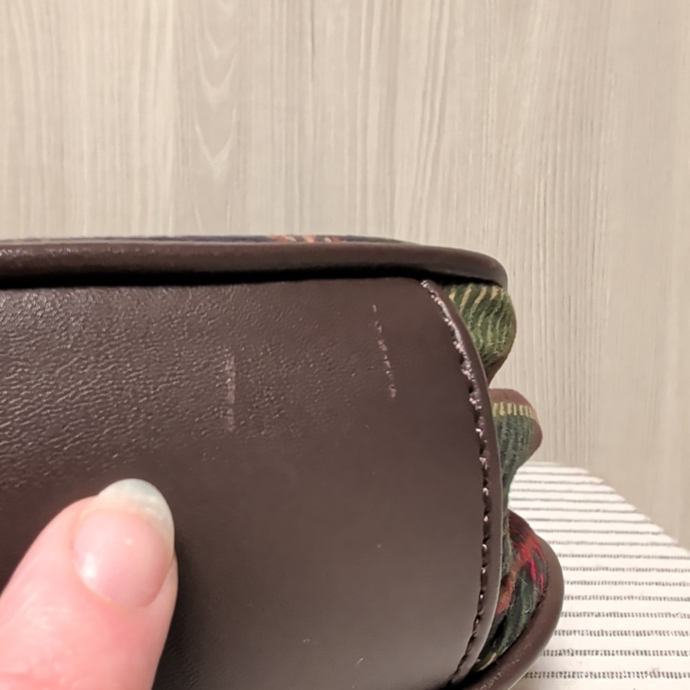 Chaps Milano Plaid Crossbody Bag Medium‎ Green Red Excellent Tartan Preppy Purse - Picture 12 of 12